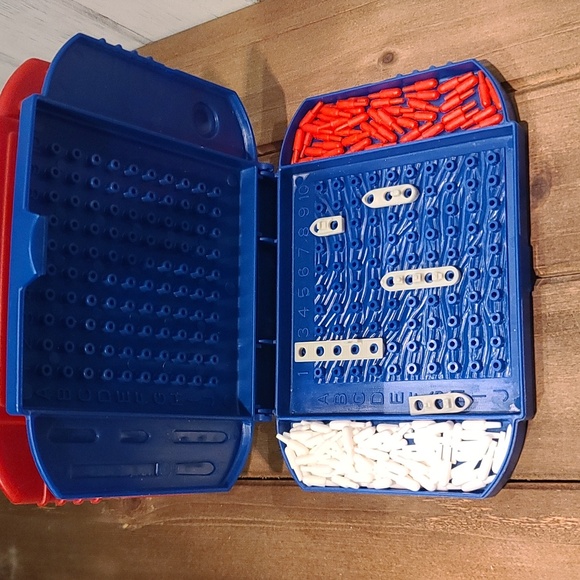 GAME TRAVEL Battleship NWOT, not boxed - Picture 4 of 6